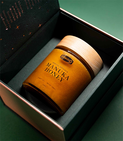 UMF™ 25+ Manuka Honey Jar in box