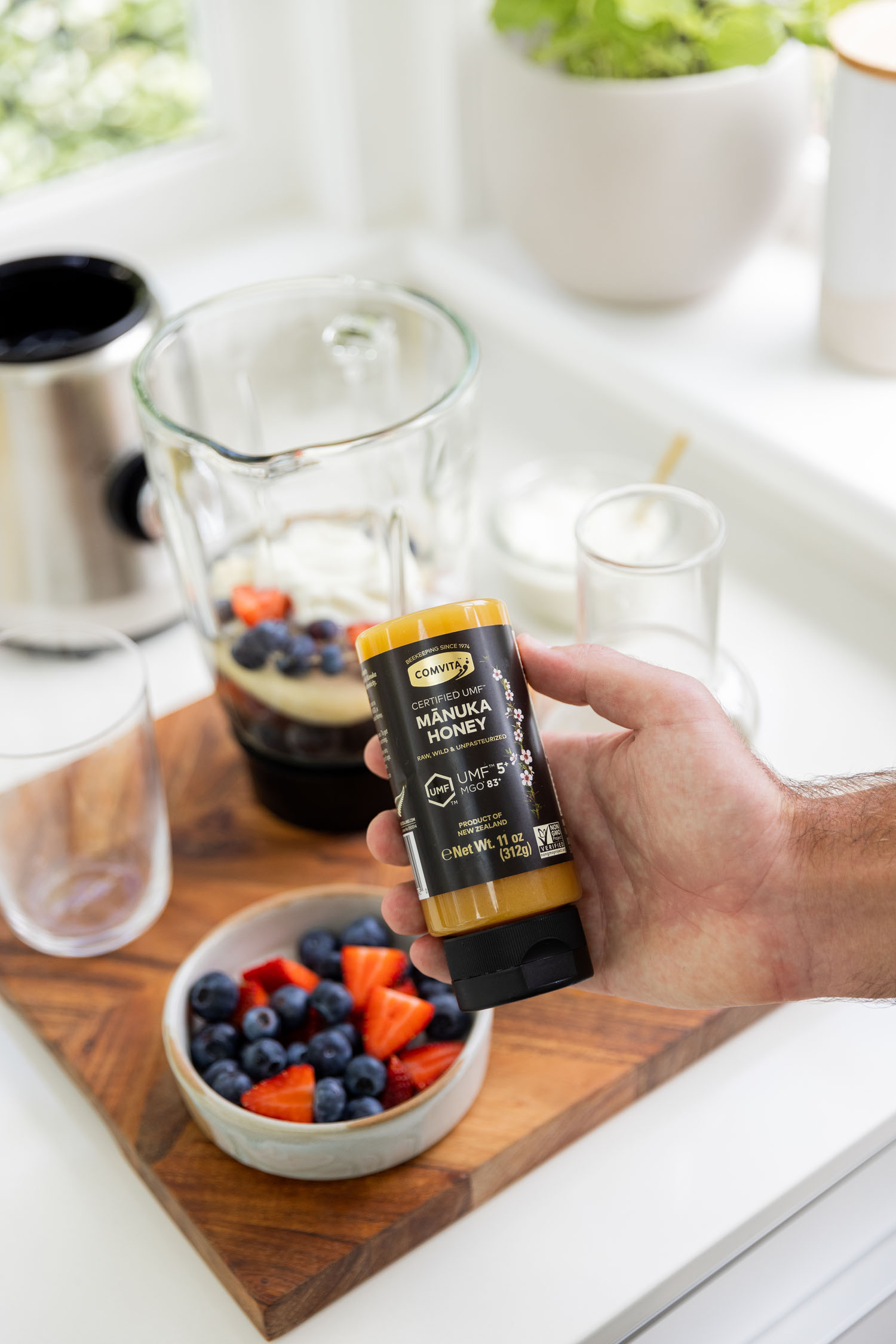 UMF 5+ Manuka Honey Squeeze Bottle