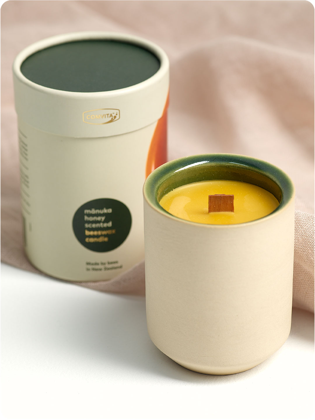 Manuka Honey-Scented Beeswax Candle